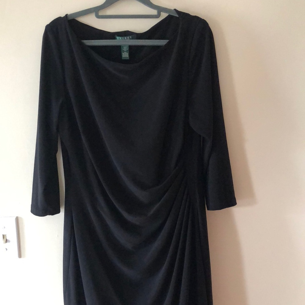 Ralph Lauren faux wrap dress. 3/4 sleeves, great condition. Worn once.